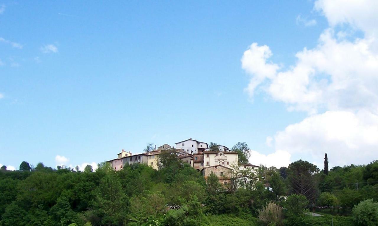 Casa S.Maria Apartment Levane ภายนอก รูปภาพ